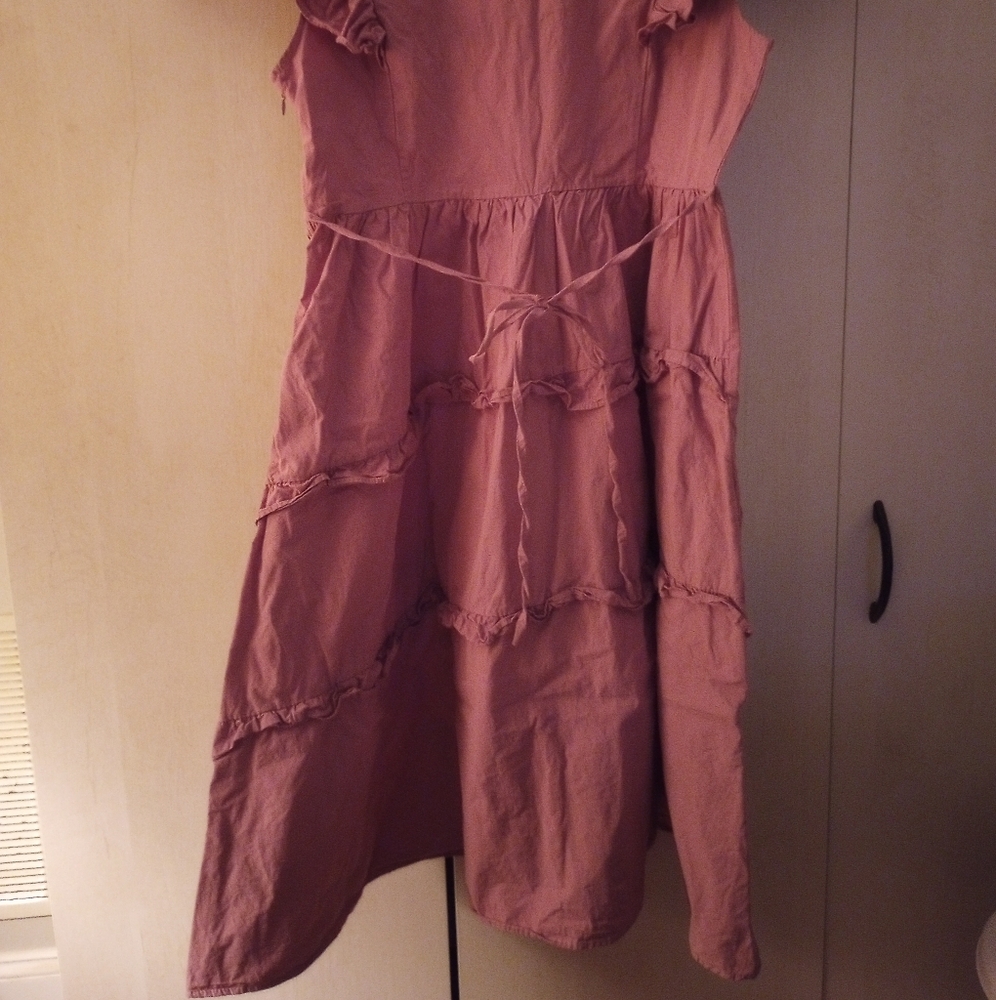 💘🍂 Mauve Ruffled Tie Back Dress